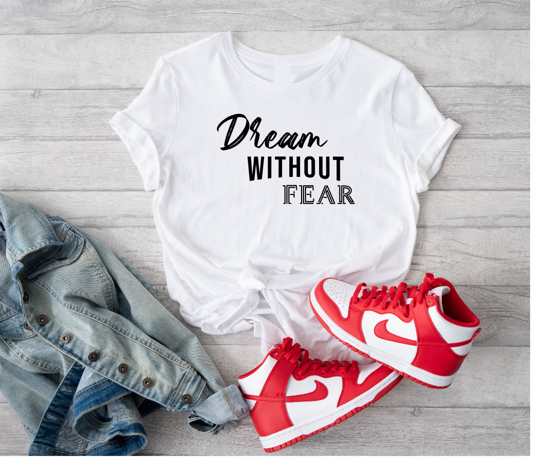 Casual Short Sleeve T-Shirt - Graphics Dream w-out Fear