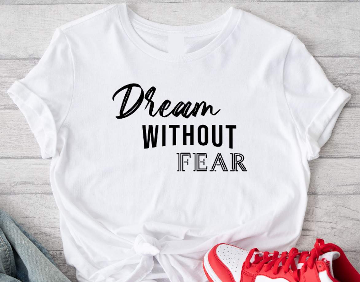 Casual Short Sleeve T-Shirt - Graphics Dream w-out Fear